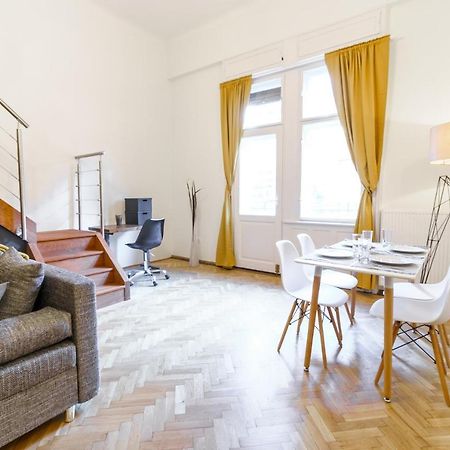 Central Loft-Style Flat Next To Danube 부다페스트 외부 사진